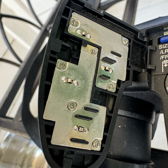 Fujifilm FinePix S Series S1000fd 10.0MP Digital Camera 📸 Case and Manuel - Picture 7 of 8